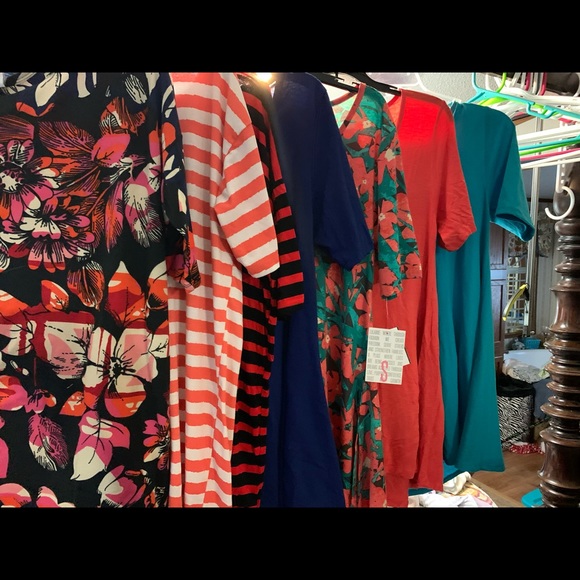 **Lula Roe Lot** - Picture 2 of 4